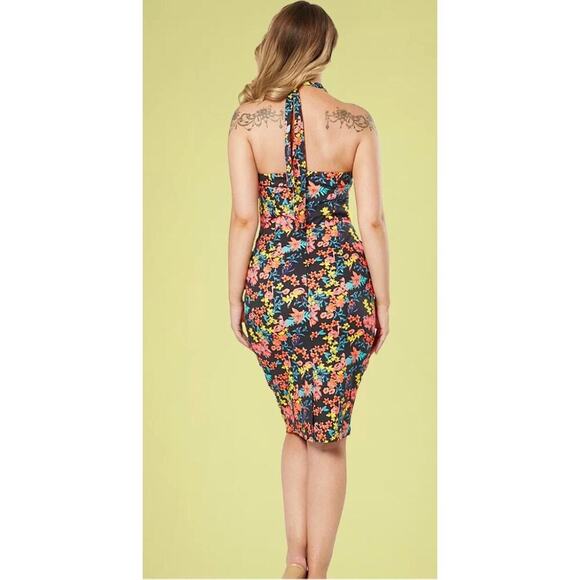 Unique Vintage Black Floral Pencil Tiki Flamingo Print Dress in Black Sz 6 #33 - Picture 3 of 7